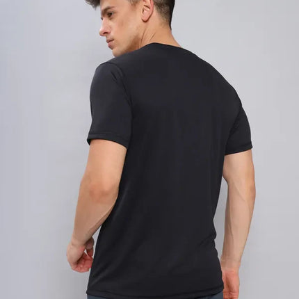 Men’s Solid Slim Fit Crew Neck T-Shirt with Advanced TECHNO COOL+ Fabric