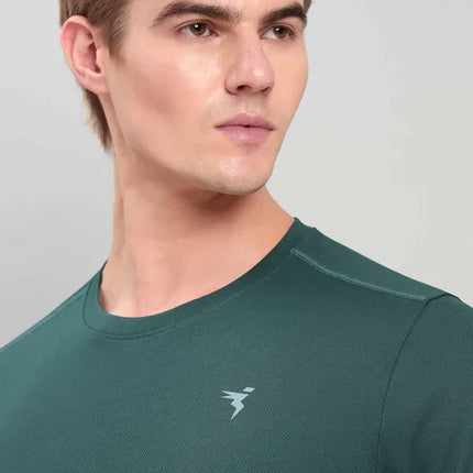 Men’s Solid Slim Fit Crew Neck T-Shirt with Advanced TECHNO COOL+ Fabric