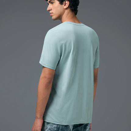 Men’s Solid Slim Fit Crew Neck T-Shirt with COTFLEX Innovation